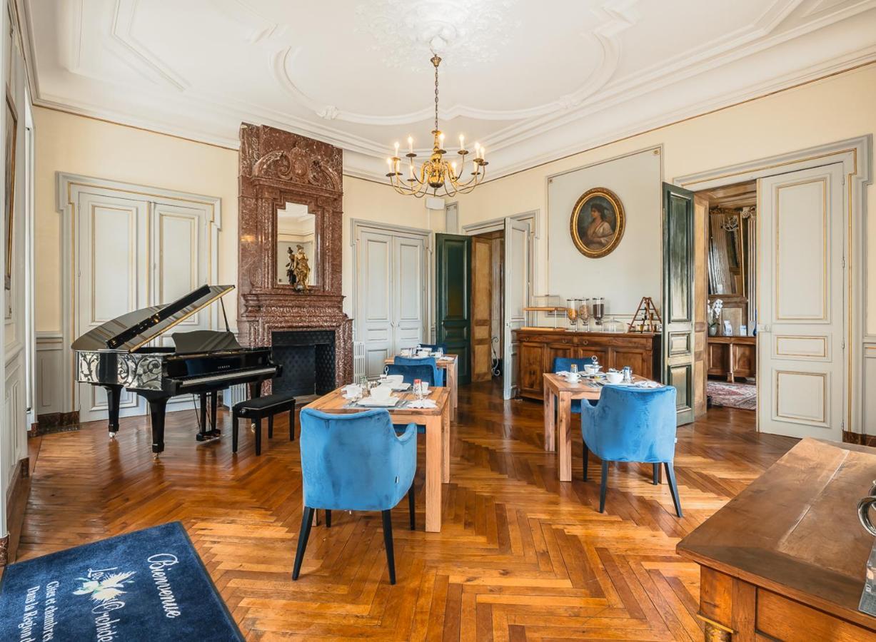 Chambres d'hôtes Château Les Orchidées SAUMUR Exterior foto